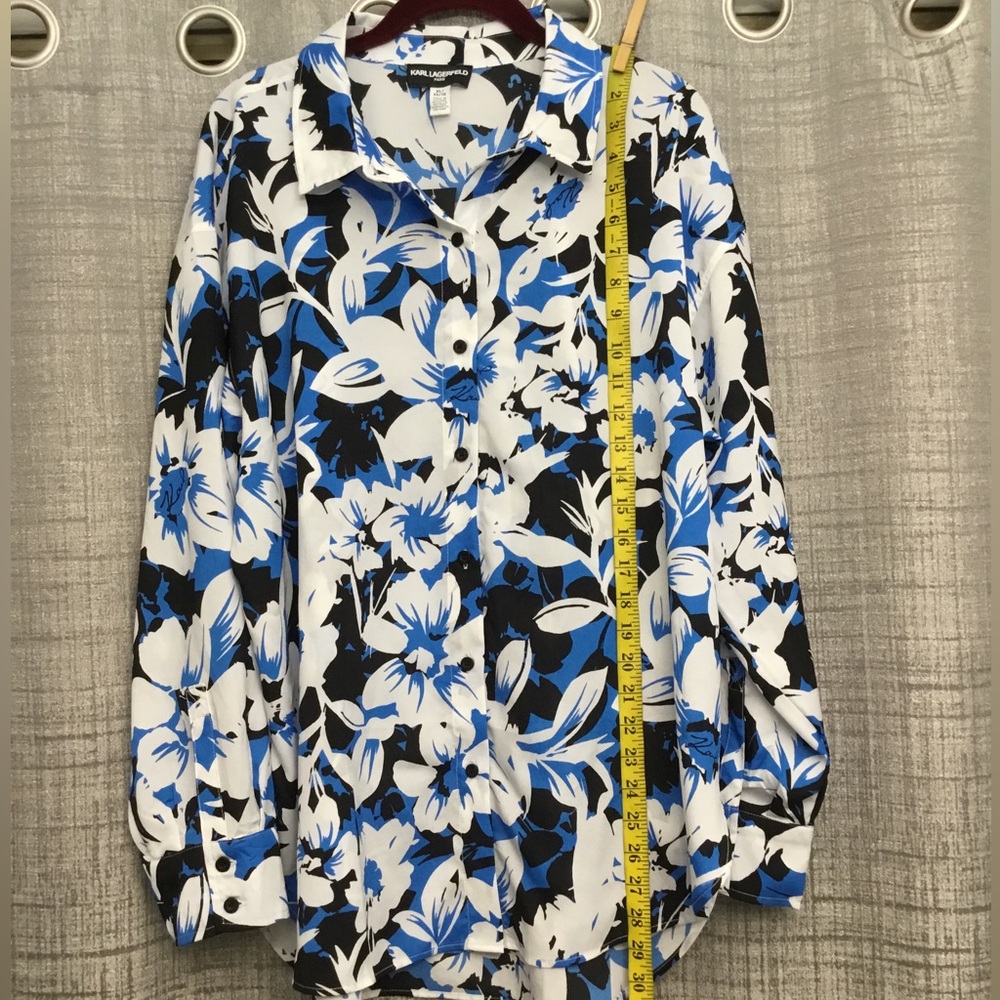 Karl Lagerfeld Black and Blue Floral Button-Down Shirt